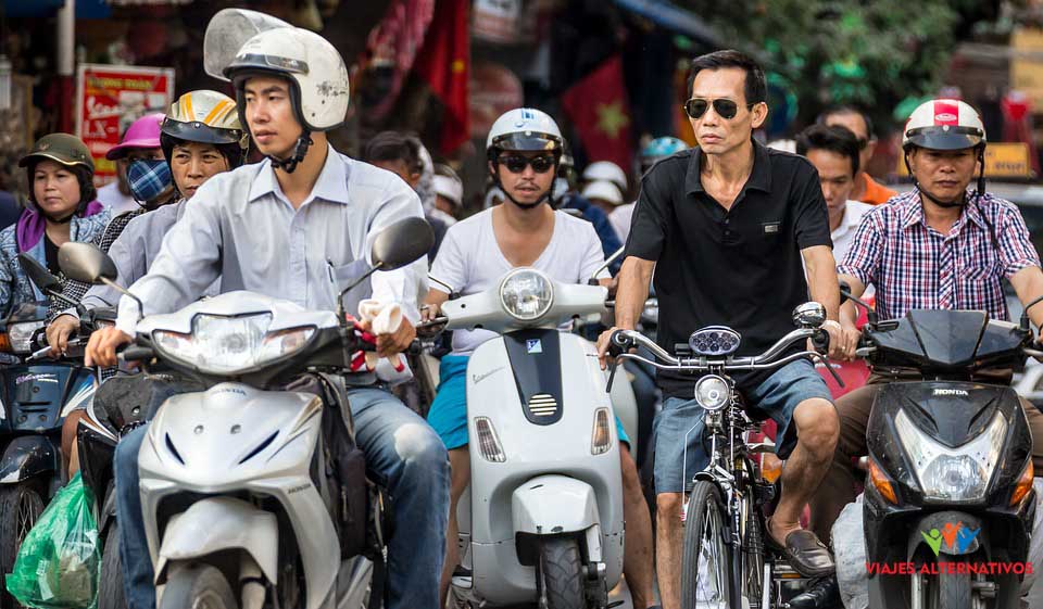 Transit in Hanoi